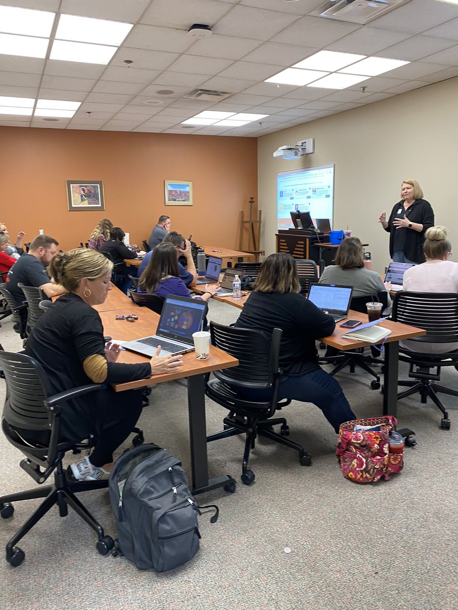 CTroutmanTech's tweet image. Thank you to all the instructional/tech coaches who attended yesterday’s Ohio Coach Network Fall Meet-Up. We had a great day of connecting, sharing, and commiserating with one another! Big shout out to @univofdayton and Catholic Center for Ed for hosting us on campus!