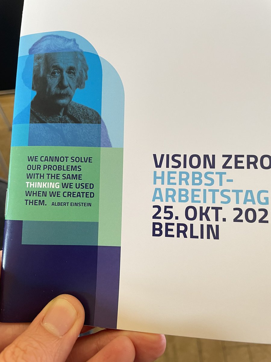 Die Mitglieder des Vision Zero e.V. treffen sich heute im kleinen Kreis zur Herbstarbeitstagung. 
Gemeinsam wollen wir an neuen Denkansätzen arbeiten um in der Onkologie wirklich etwas zu erreichen und weg vom Klein-Klein zu kommen.