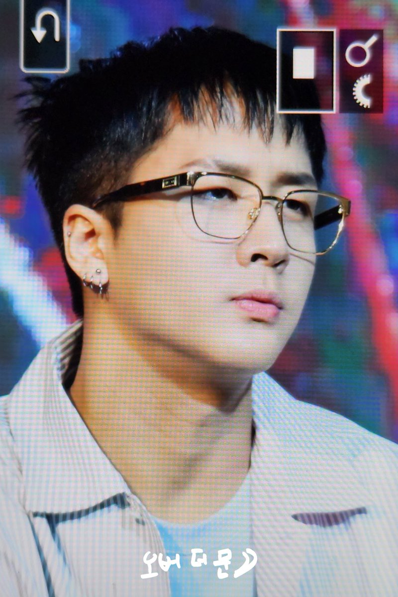 OTM_RAVI's tweet photo. 221025 팬싸 프리뷰 @RAVI_GTCK #RAVI #라비 #GROOVL1N #그루블린 https://t.co/8X16sDgAKB