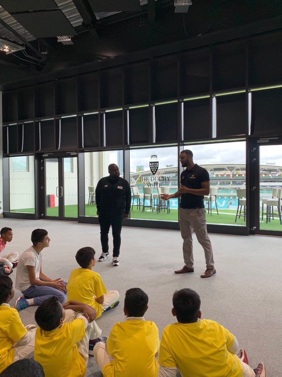 A wonderful day so far at the Oval learning a little bit more about #BlackHistoryMonth and cricket. Chance to Shine ambassador @emilio_nico1 has spoken to some of our participants with help from the amazing @AceProgramme and @SurreyCricketFd 😍 #raisingthegame