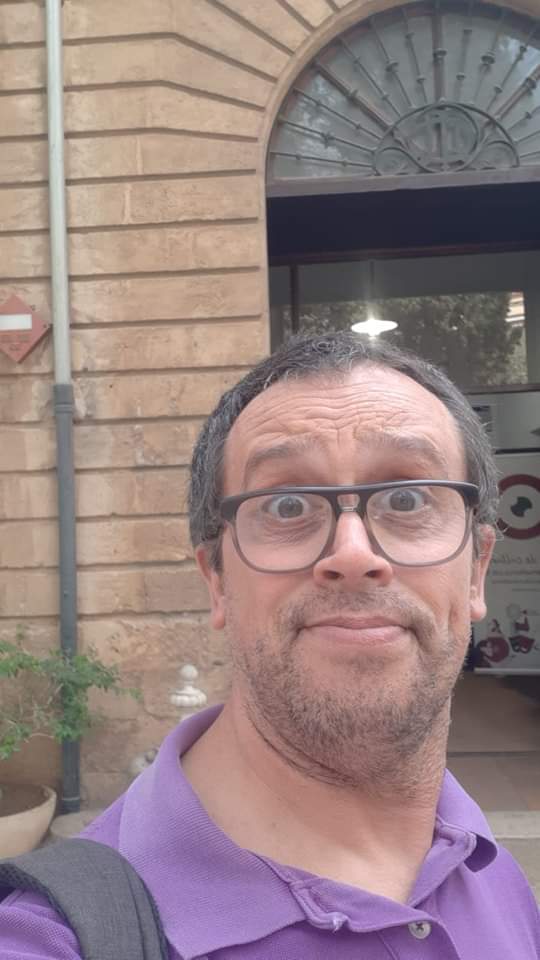 Thonycerda's tweet photo. Durant aquest any em podreu trobar a la Biblioteca de la Misericòrdia o a la E.A.J del ICAIB.
Excepte quan em cerqueu amb urgència, que ni jo sabré on sóm. #LaMisericordia #Eaj #icaib #MasterAdvocacia #JuristaEnloquecido #PenalEnVena https://t.co/u3Cv6DKYsH