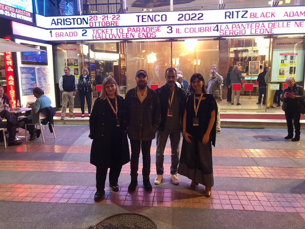 "Guardiamoci meno nello specchio e osserviamo di più noi stessi. Con leggerezza": me lo ha detto #EricaMou al <a href="/ClubTenco/">Club Tenco</a>. Una bella chiacchierata alla presenza anche di <a href="/molla/">M O L L A</a> e <a href="/FlaviaMassimo/">Flavia Massimo</a> tg24.sky.it/spettacolo/mus… <a href="/SkyTG24/">Sky tg24</a> <a href="/erikabrb/">erika barbacelli</a> <a href="/ericamou/">Erica Mou</a>