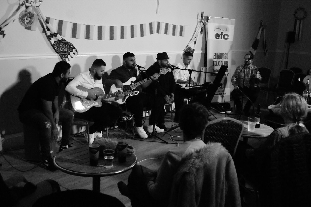 Edinburgh Folk Club Photos 19-10-22 
ZOR
© Allan McMillan 
<a href="/edfolkclub/">Edinburgh Folk Club</a> <a href="/barrow_caitlin/">Caitlin Barrow</a> <a href="/stoneyport/">StoneyportAssociates</a> 
efcphotos.co.uk/2022/date21/in…
efcphotos.co.uk