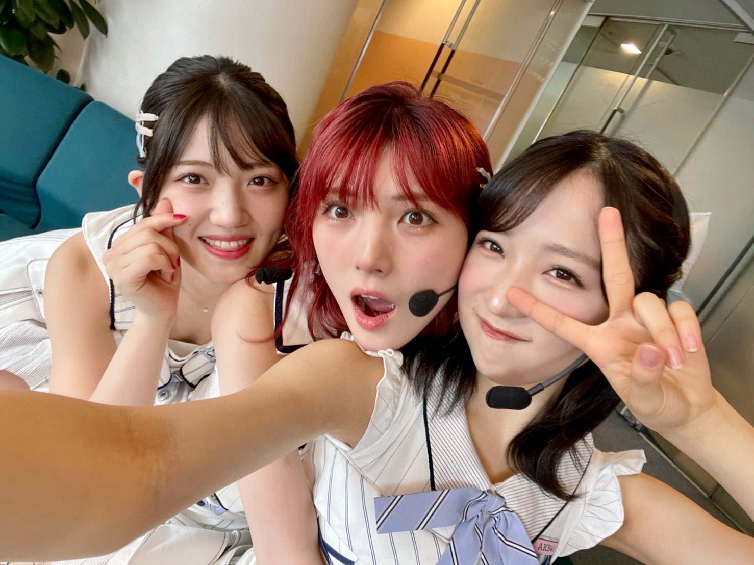 AKB48 サイン入り　パネル　まさかのConfession 小栗有以　村山彩希 AKB48 サイン入り パネル まさかのConfession 小栗有以 村山彩希