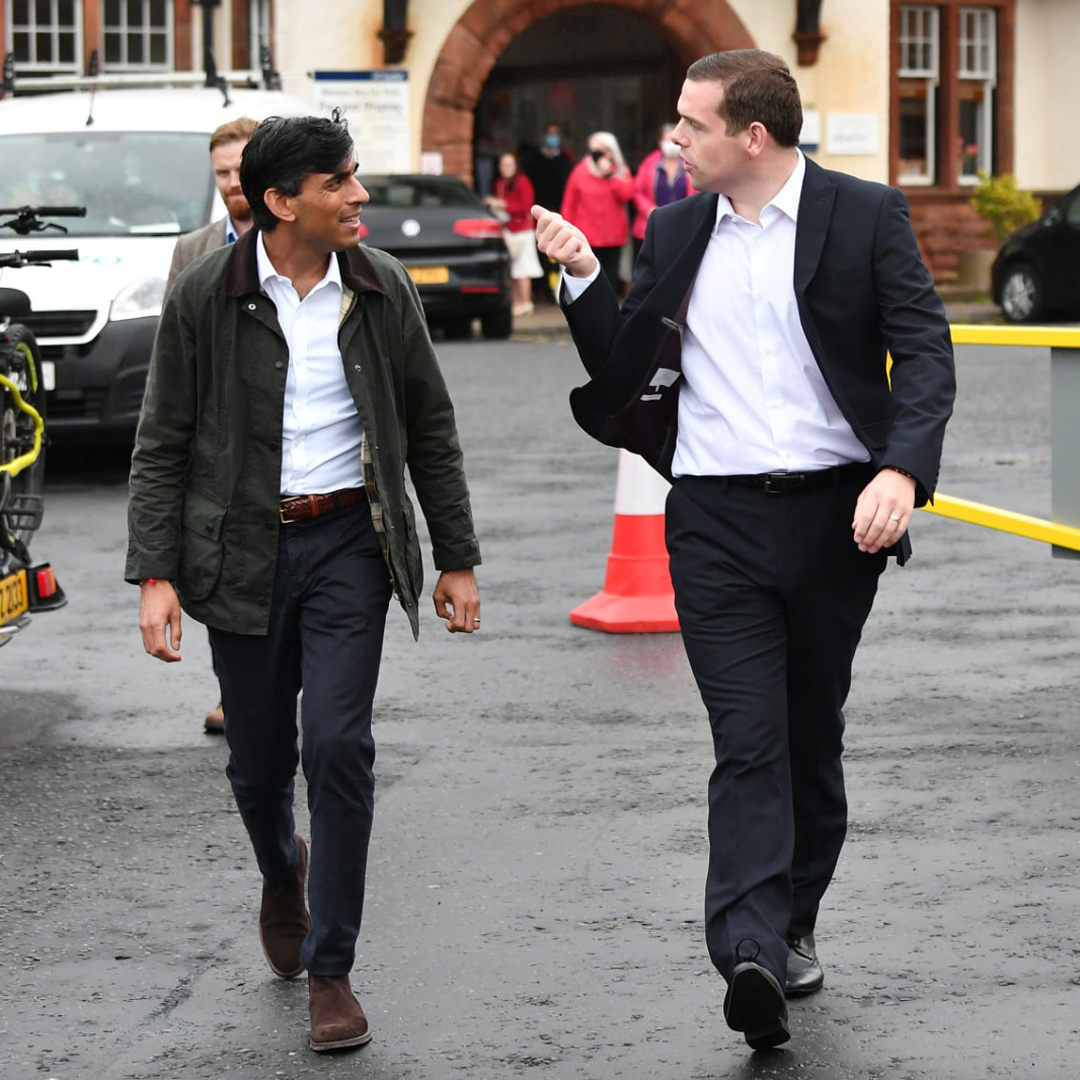Douglas4Moray's tweet photo. "I will unite our country, not with words, but with action. I will work day in and day out to deliver for you ... Trust is earned. And I will earn yours."
With @RishiSunak as our new Prime Minister, it's time to get to work to deliver for Scotland and the whole United Kingdom. https://t.co/zx1xsAbhqv