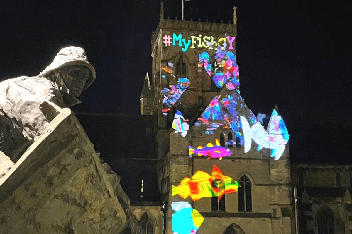 lindeal_com's tweet photo. 🔥 Grimsby Minster демонстрирует водные произведения искусства – виртуальный аквариум для арт-проекта
👉 Читать: https://t.co/fhsOA3Tl0p
🔎 Подписывайтесь на нашу страницу в facebook, чтобы быть в курсе статей
#GrimsbyMinster #искусство #25октября #новости #business #lindeal https://t.co/FmR2mPQrXU