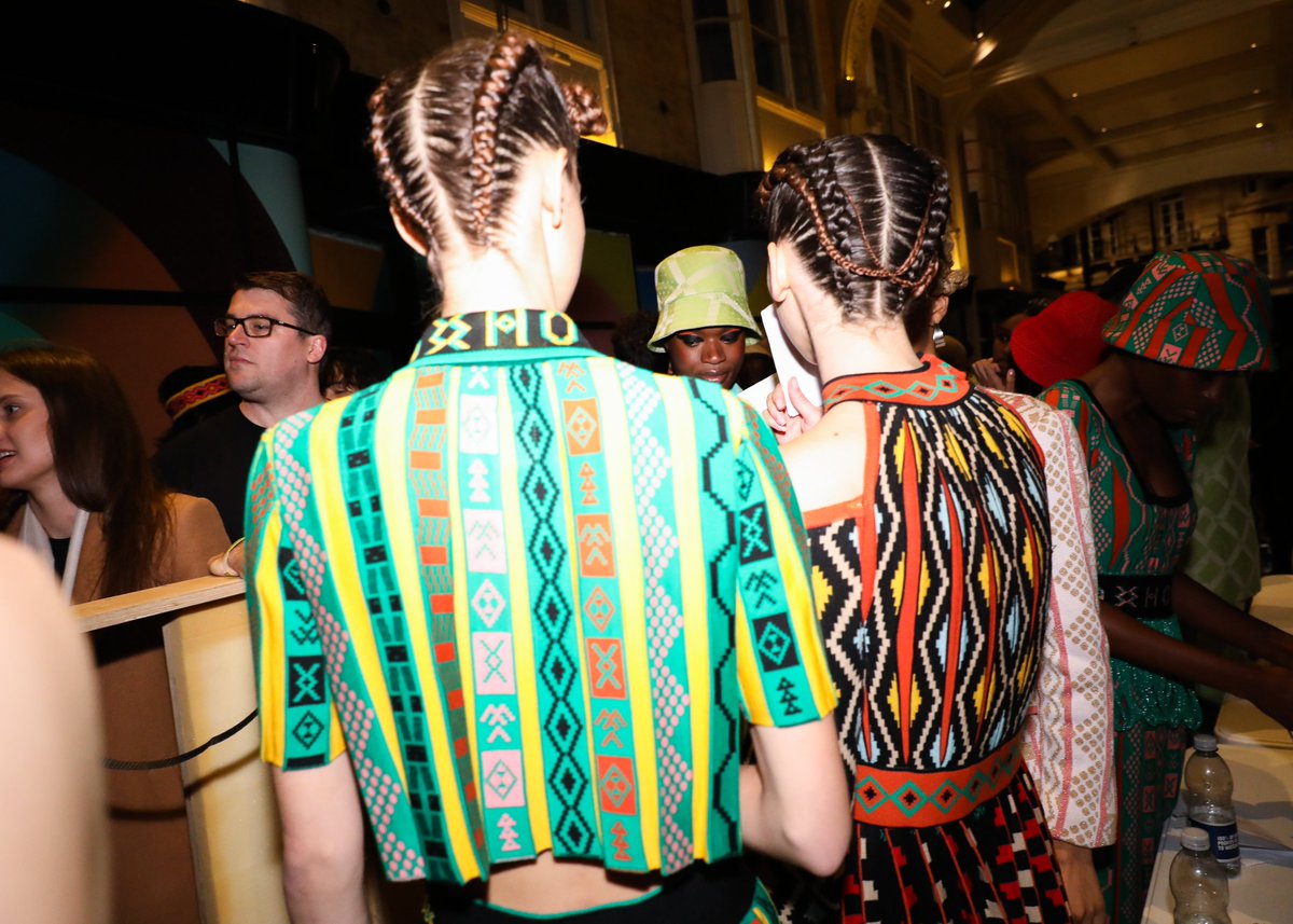 MaXhosa AFRICA™ tweet media