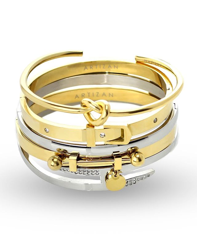 artizan_joyeria's tweet photo. We are beyond excited for the return of our legendary Khanti Stack. This set includes five bangles, each one crafted with the utmost care and precision. The Khanti Stack is a must-have for any jewelry lover.
#Stack #Bracelet #bangle #armparty https://t.co/W1V5LgTdLG