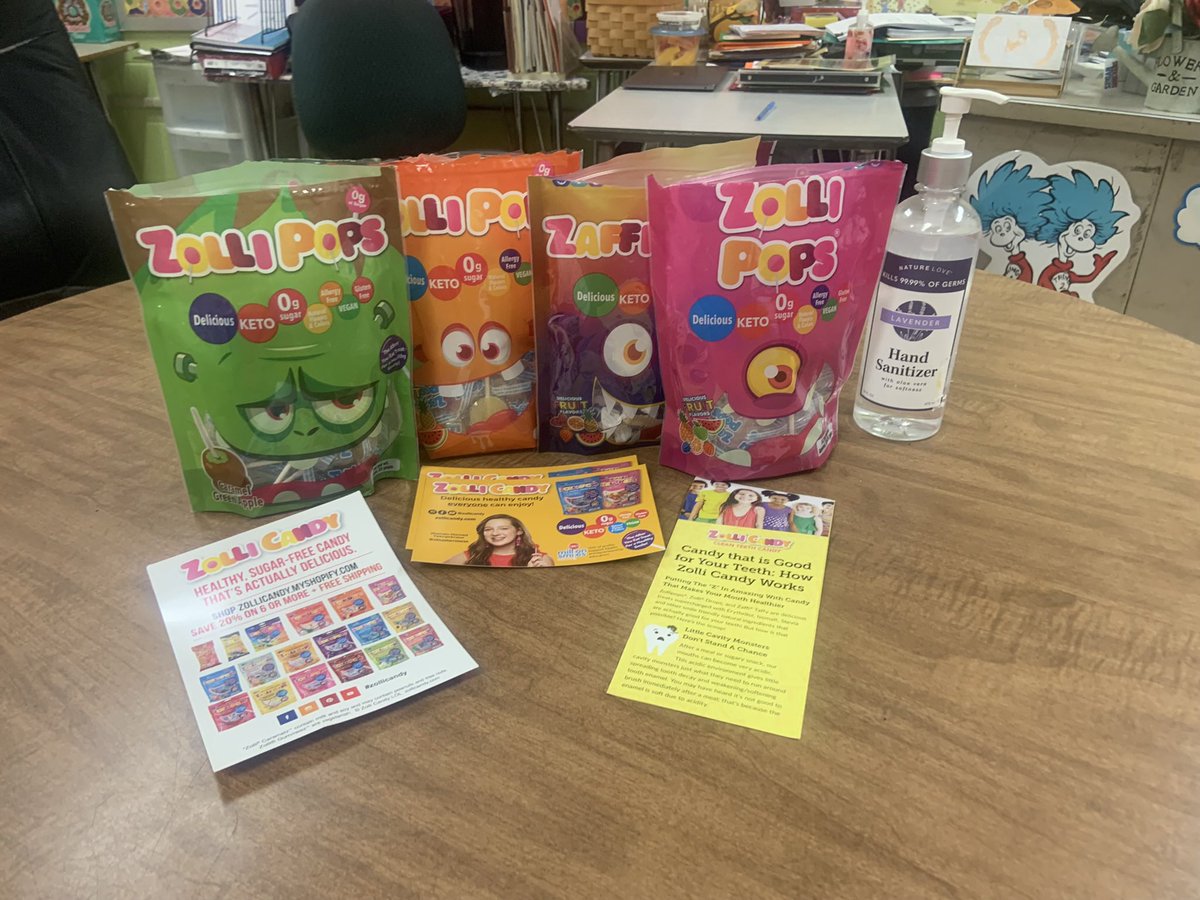 Tcase317's tweet photo. Love these #zollicandy and #zollipops from #tryazon. Great for Halloween 🎃👻💀🍭🍬🌈 https://t.co/1S3TzbQkfU