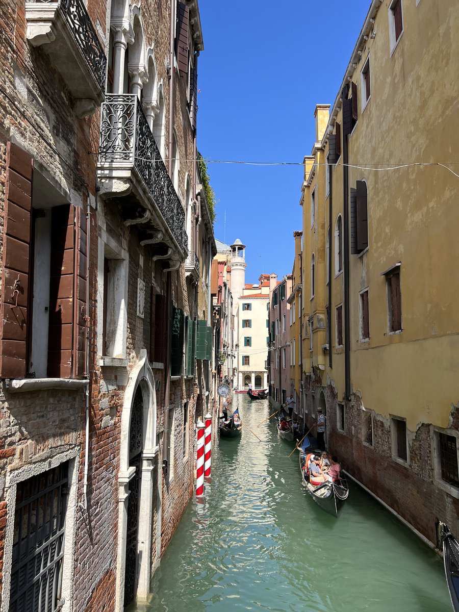 V_Bones's tweet photo. Venice https://t.co/eihFlGm5bD