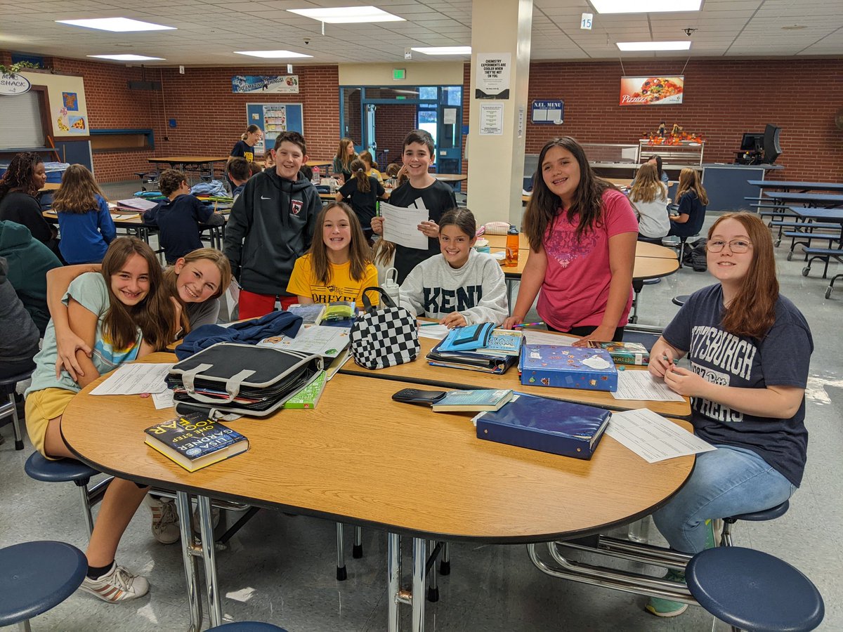 Mrs. Wolf tweet media