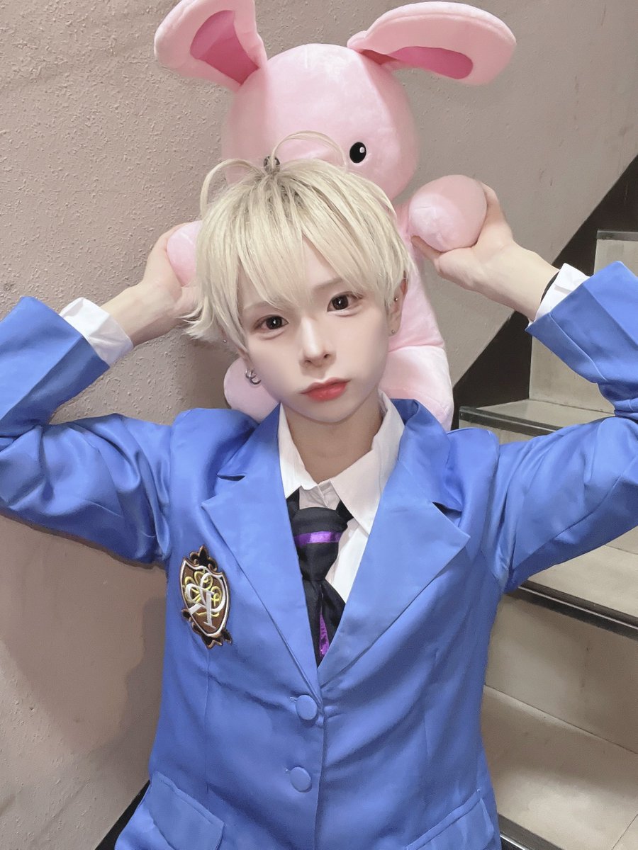 _hymame's tweet photo. うさちゃん取っちゃだめ〜❕

#ハニー先輩 https://t.co/uFgJ9vEXZH