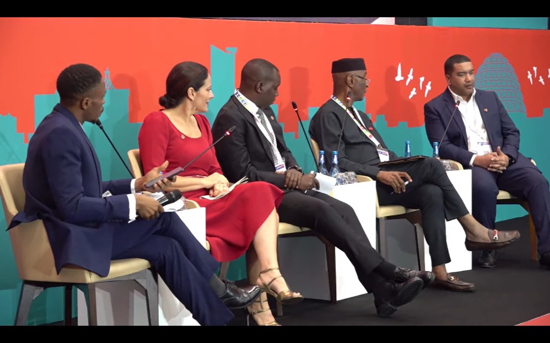 LBS_SustCentre's tweet photo. Join the @AfricaSVS Leadership Summit 2022 - Day 1

Happening right now!!

Stream Here to Join the live session

https://t.co/LOX1UOUVDi https://t.co/ryiDYWOGwV