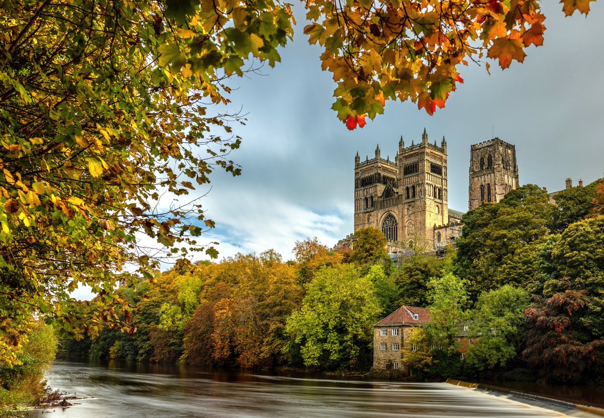 Ben_1135's tweet photo. Autumnal walk around Durham with views of the cathedral. 
#DurhamCathedral #DurhamCity #Autumn https://t.co/yhorF4mHRv