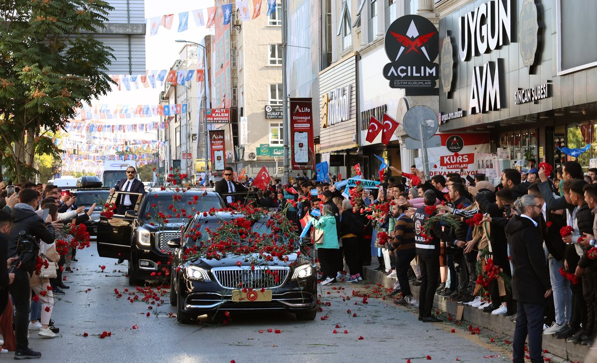 Cumhurbaşkanımız Recep Tayyip Erdoğan, Sincan'da İlk Evim, İlk İşyerim Projesi İlk Temel Atma Töreni'ne katıldı.