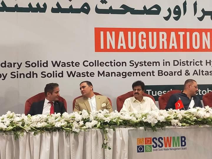 RizwanSherani44's tweet photo. PPP MPA PS-64 Abdul Jabbar Khan accompanied with Minister #LGSindh Syed Nasir Hussain Shah, Mr Cemal Sangu Consul General of Turkey and other Notables attended the Inauguration Ceremony  Primary &amp; Secondary Solid Waste Collection System District Hyderabad. https://t.co/IZ6TcdYWo5