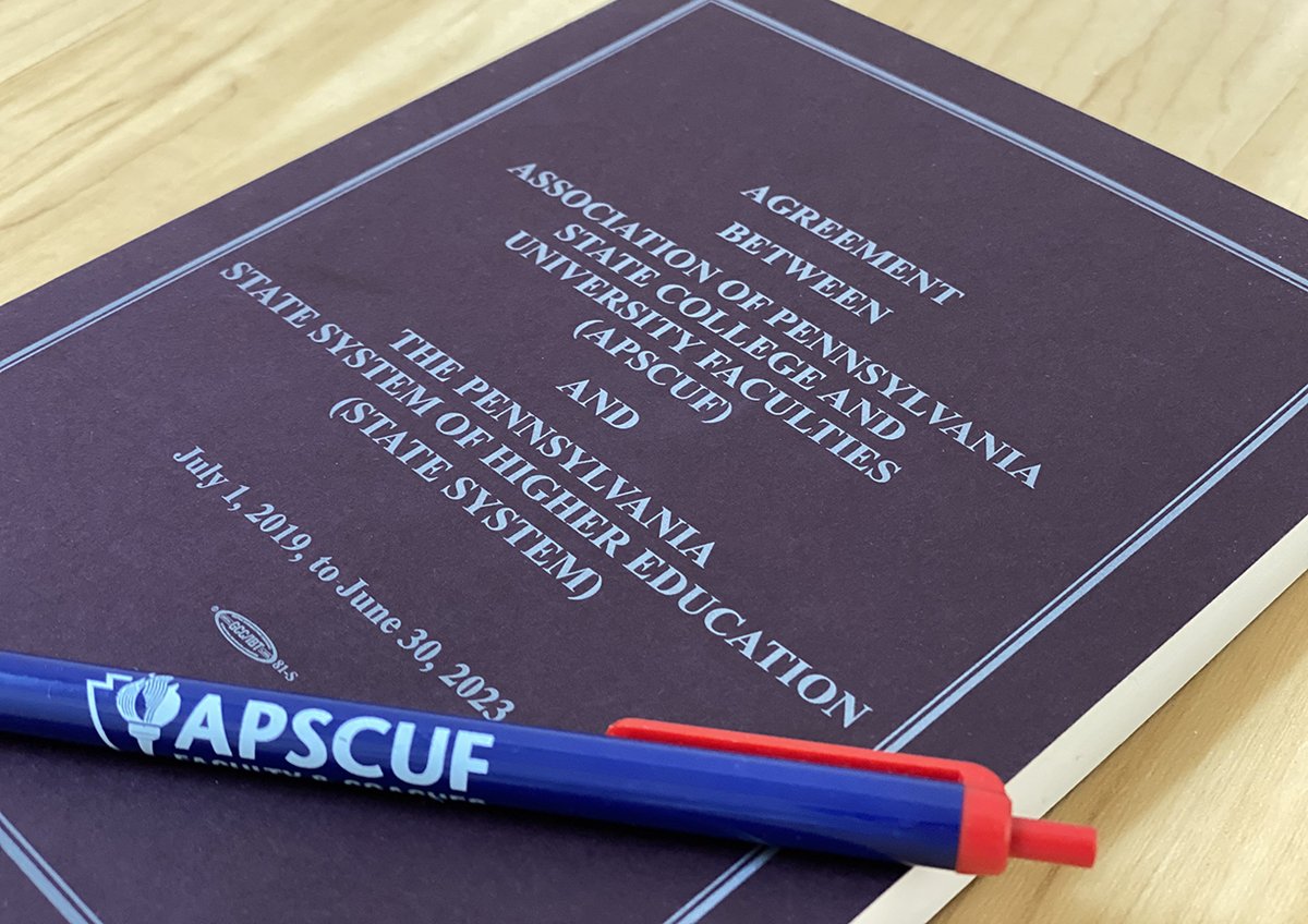 Hey WCU Faculty! Don't forget that there's an opportunity coming up THIS FRIDAY to talk directly to the team negotiating our contract and share your questions and concerns! Check your WCU email for a message from State APSCUF with details and registration links!