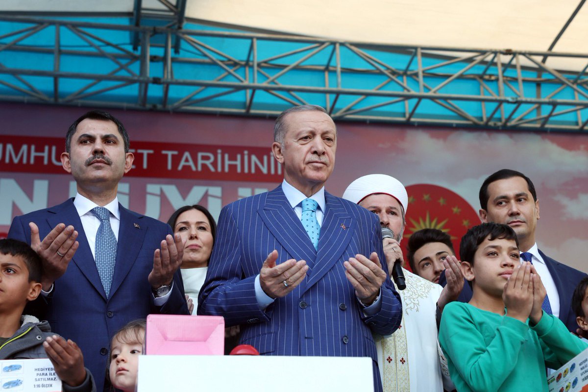 Uğur İbrahim  Altay