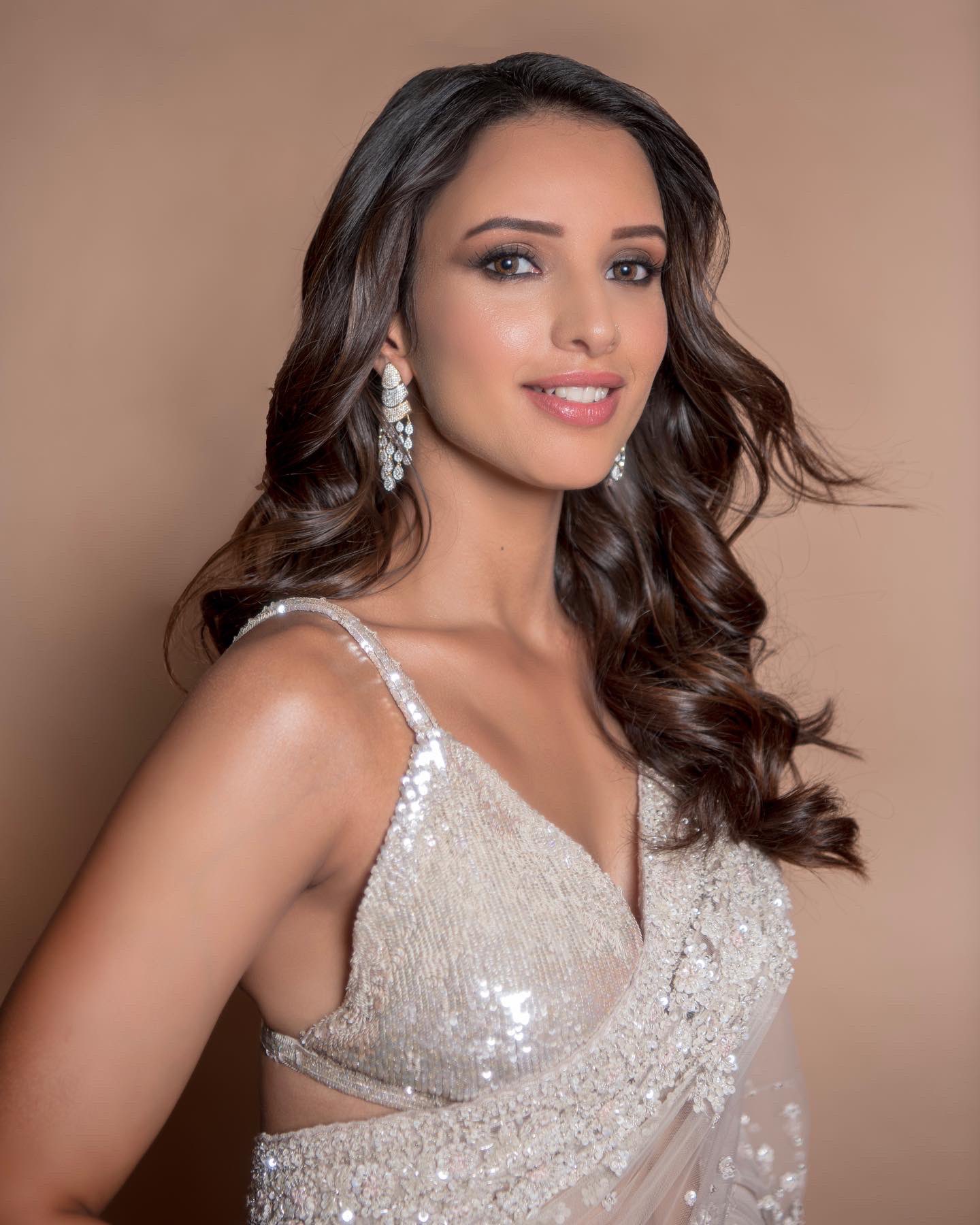 [Image: Ff6wPqBaUAAEcTk?format=jpg&name=large]