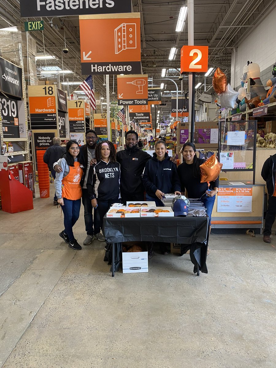 JesseSalem6's tweet photo. Some pics from our Pro Appreciation kickoff! Great Job Liz DS and 0904 Pro Team in execution of a great first day!@nola_HD0904 @0963SM_Charlie @DepotDSM @Tino_Longobardi @LourdesPerry15 @ https://t.co/8pMu5WczLR