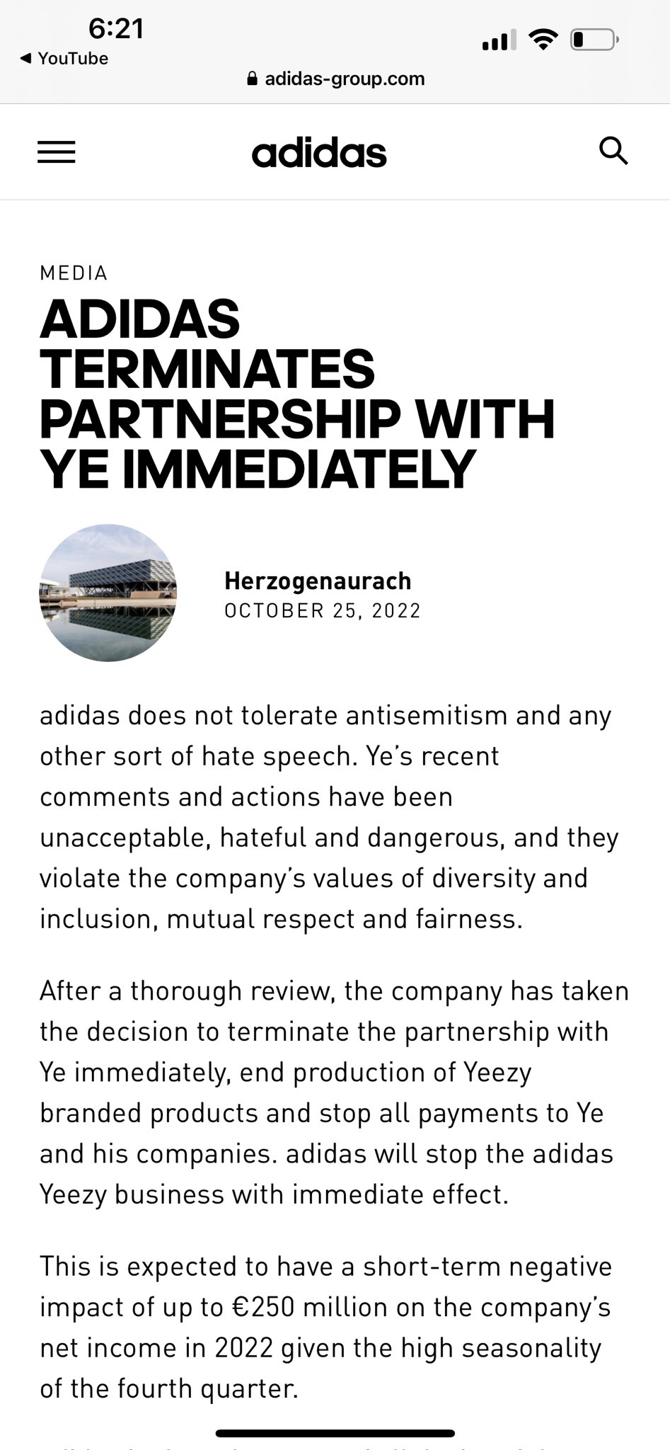 Jacques Slade on Twitter: "It is official. Adidas ends relationship with  Kanye West. https://t.co/xz4lznnY8p https://t.co/YvB5QH4M6L" / Twitter