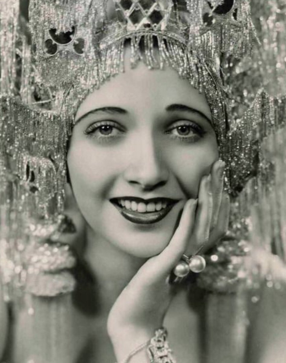 The world just needs more Kay Francis.💕