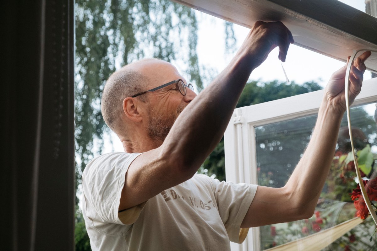 Energiebank Nederland, <a href="/nvde/">NVDE</a>, <a href="/milieucentraal/">Milieu Centraal</a>  Centraal en <a href="/EnergieSamen/">Energie Samen</a> slaan de handen ineen om versneld energiebesparing te realiseren. Hoe we dat gaan doen? Dat lees je hier ➝ energiesamen.nu/nieuws/3335/aa…