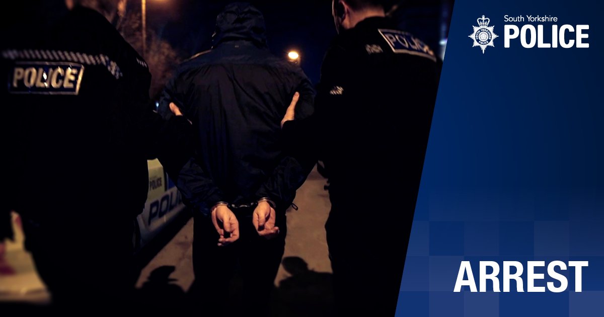 We've arrested three men in connection with a firearms discharge that took place in #Sheffield over the weekend. A man was found with an injury to his head in Nether Edge, consistent with that of a firearms discharge, at around 10.30pm. Full story here: southyorkshire.police.uk/find-out/news-…