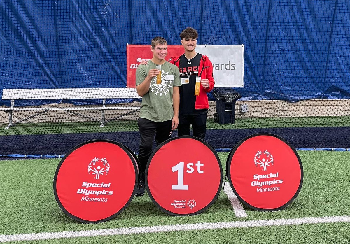 GLOmiesSHS's tweet photo. Two of our unified Bocce Ball teams are on to state!! Great job Shakopee!! We are looking forward to cheering on team Luis / Raleigh &amp; team Drew / Dom on November 10th! https://t.co/OikpQTNtWY