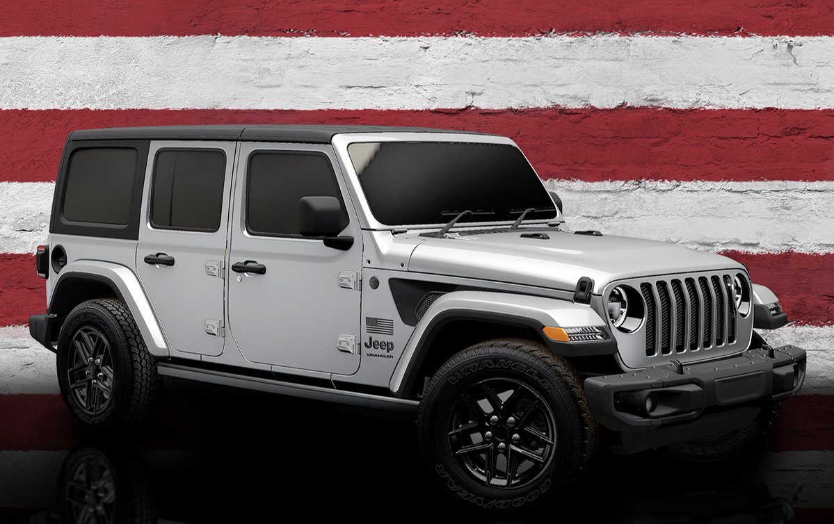 StellantisNAEsp's tweet photo. Colores, rines, opciones, ediciones especiales... Conoce qué novedades trae el @Jeep #Wrangler 2023, el modelo más capaz del planeta: https://t.co/QV3G6k1382
#Jeepeando, #OIIIIIIO, #TrailRated https://t.co/yqAuWR2H7F