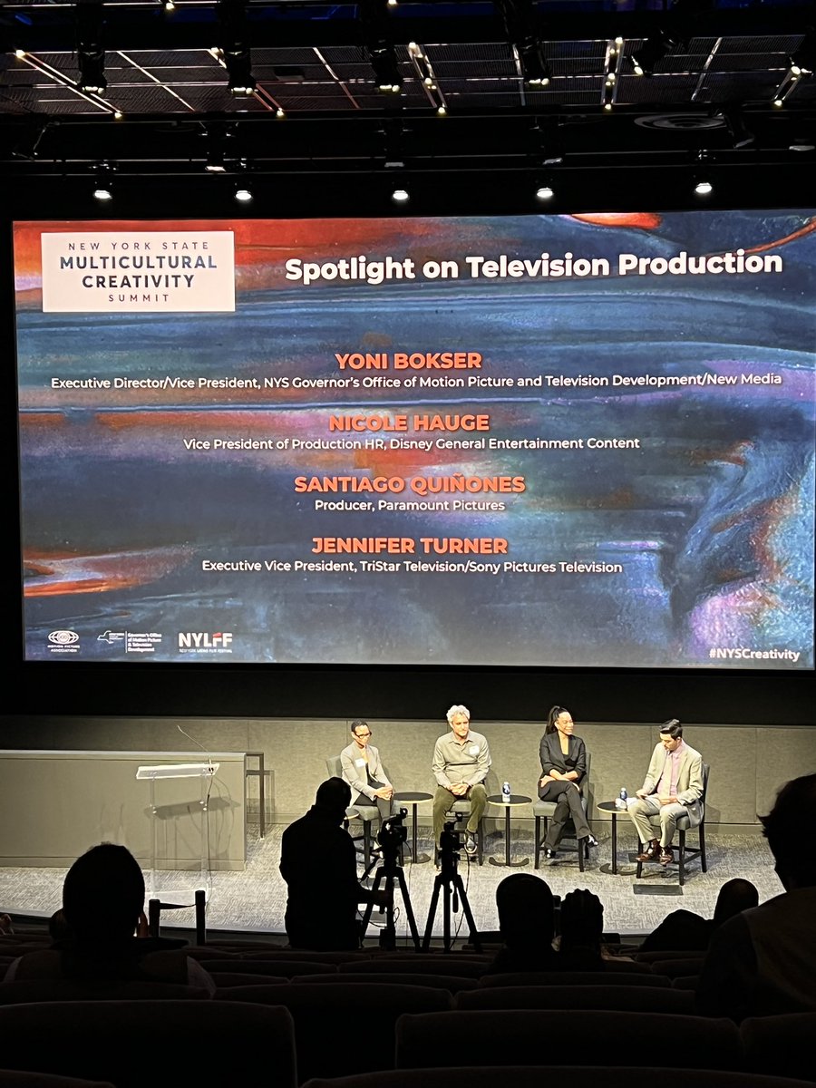 ToySyndrome's tweet photo. Great opportunity to attend #nyscreativity Multicultural Creativity Summit at @wbpictures @Discovery https://t.co/0TfoRcC70p
