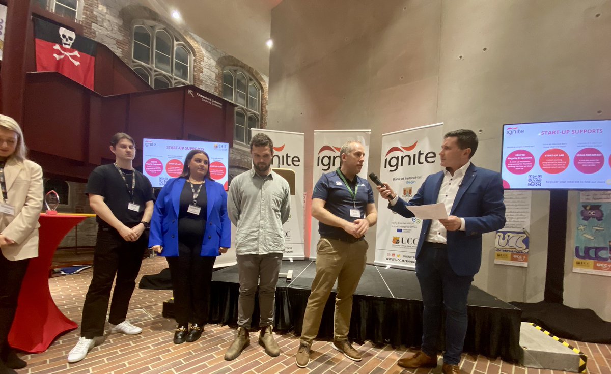 jfcryan's tweet photo. Inspiring words from @johbees at the annual @IGNITEUCC awards & showcase - a celebration of young entrepreneurship @ucc #igniteshowcase bringing together @IGNITEUCC @Quercus_UCC @UCCEnactus
Well done @uccinnovation @Sscudz & team & compere @jonathanhealy https://t.co/9KvHGrULv1