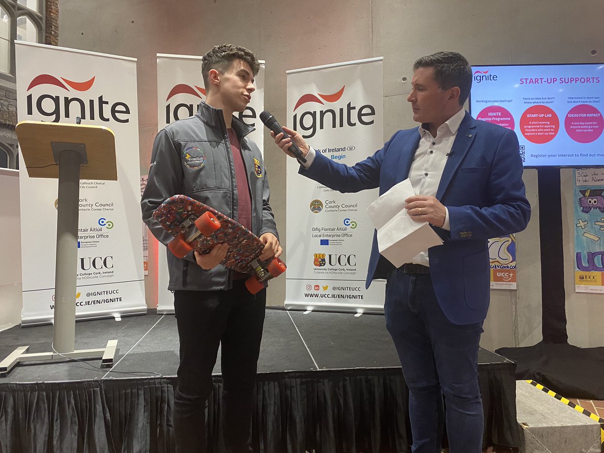 jfcryan's tweet photo. Inspiring words from @johbees at the annual @IGNITEUCC awards & showcase - a celebration of young entrepreneurship @ucc #igniteshowcase bringing together @IGNITEUCC @Quercus_UCC @UCCEnactus
Well done @uccinnovation @Sscudz & team & compere @jonathanhealy https://t.co/9KvHGrULv1