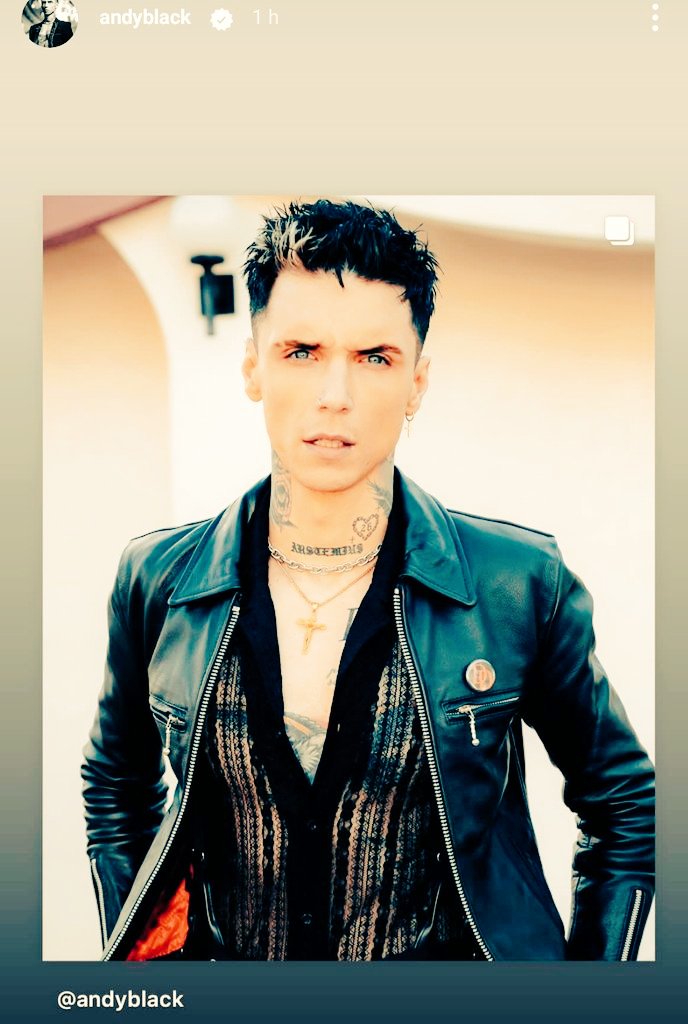 PAM_Ea271315's tweet photo. andyblack on instagram story!
@blackveilbrides
@GhostWhoHaunts
#AndyBVB
#AndyBlack
So perfect ππ»β₯οΈπ₯ https://t.co/gFr20ykqLI
