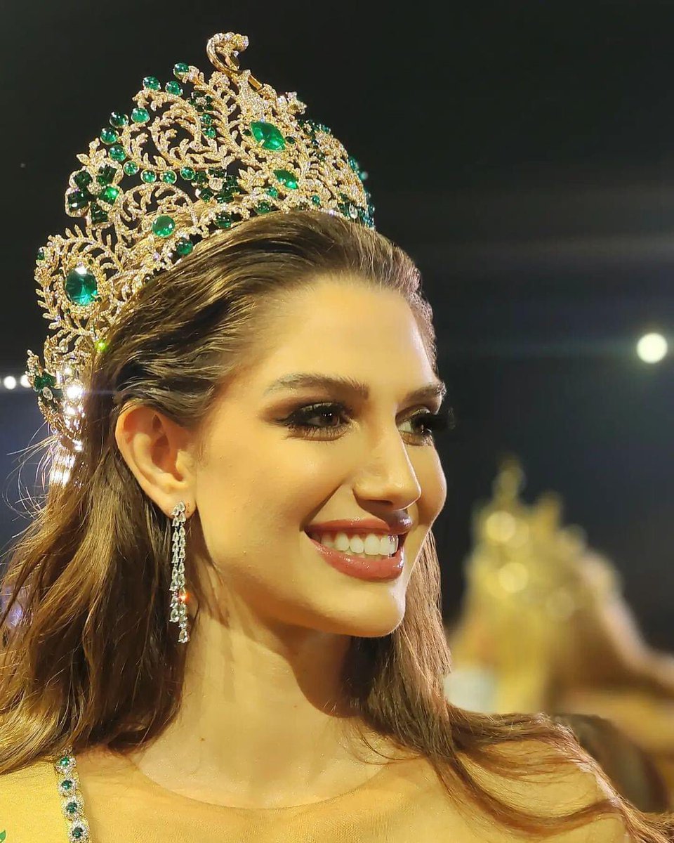 hill_smile's tweet photo. My queen forever 🇧🇷👑

#MissGrandInternational2022 https://t.co/kkih7tVDMB