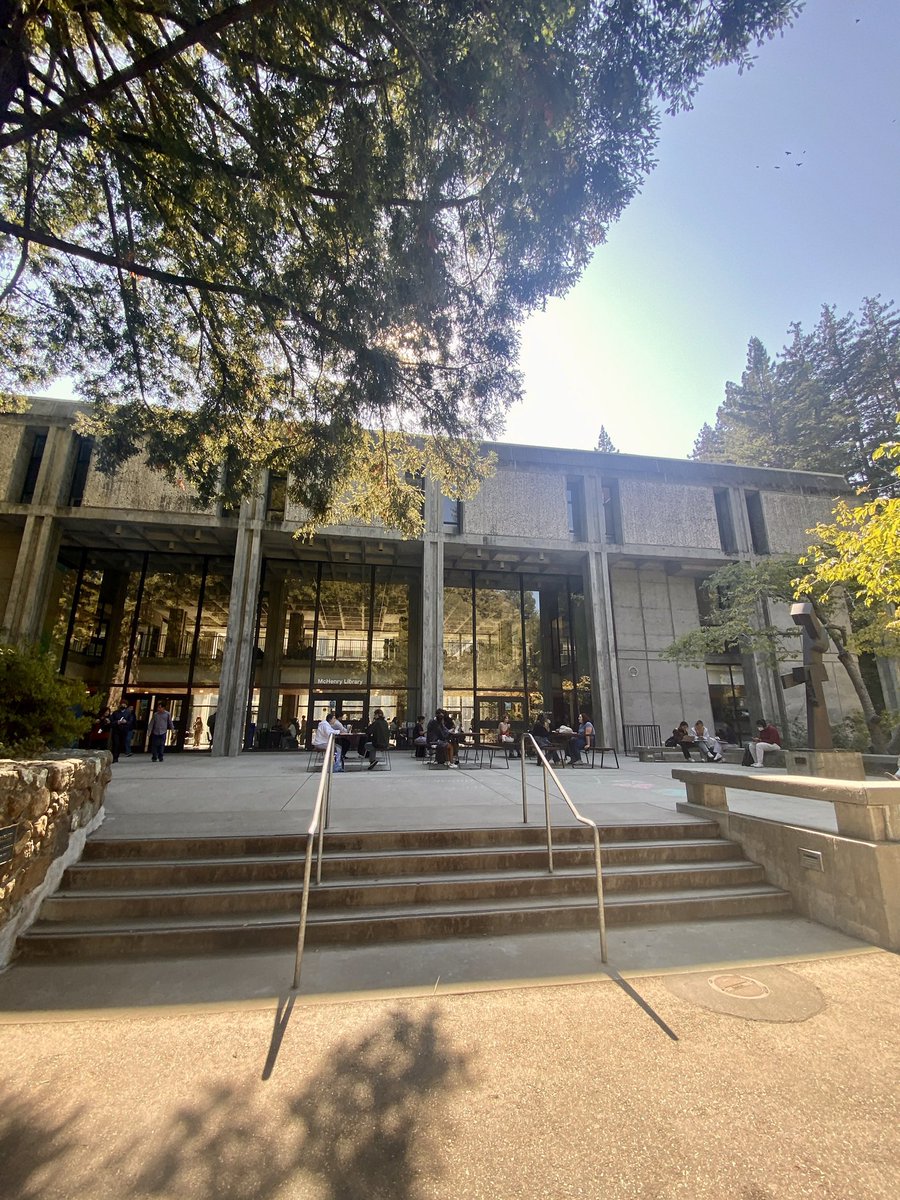 Beautiful day to study outside. 📚 #ucsc #mchenrylibrary
