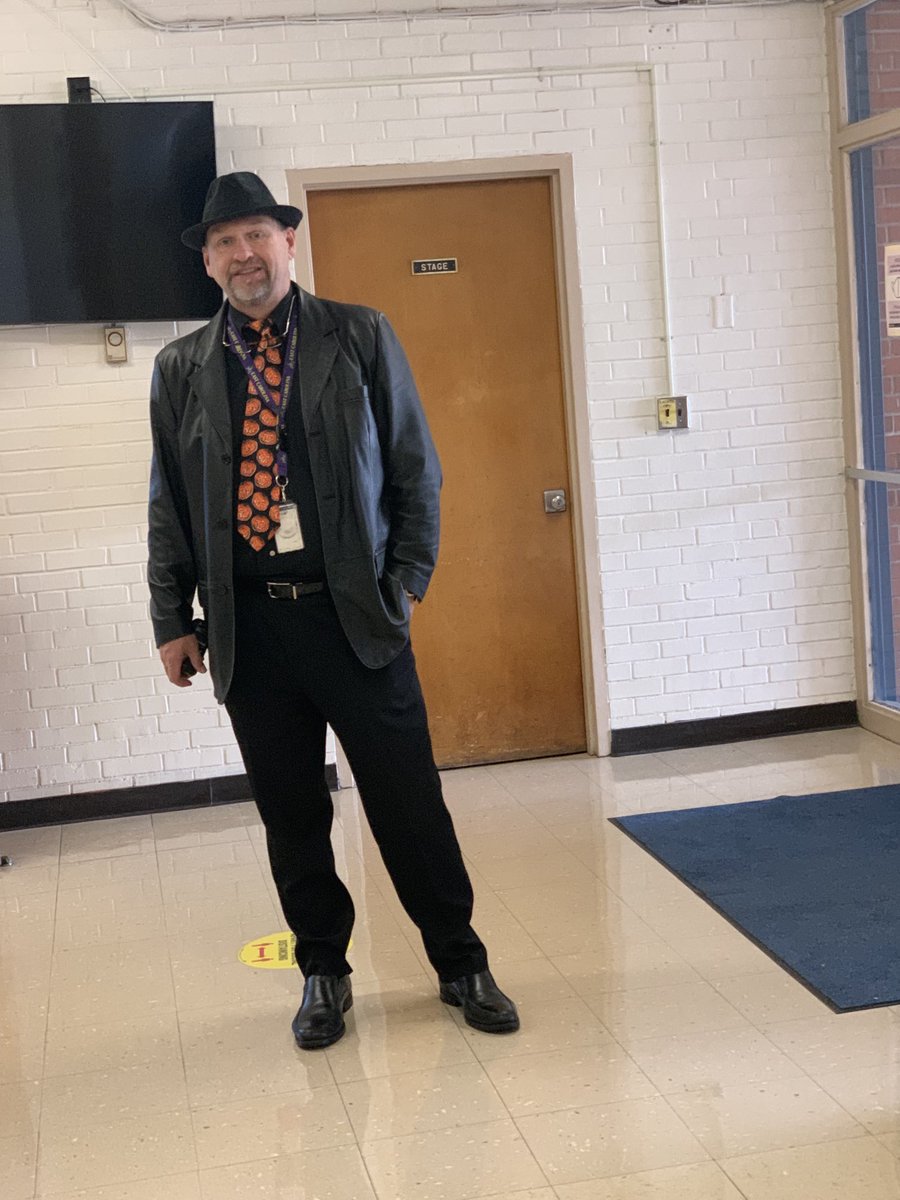 Tie Tuesday and Hats off to drugs for Red Ribbon week..⁦<a href="/ABWHS/">Alger B. Wilkins HS</a>⁩ #failureisnotaniption
