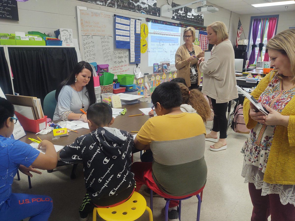 Amy Jones tweet media