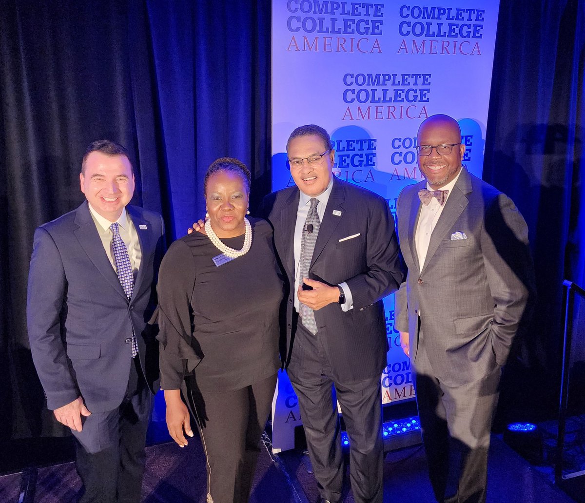 Final session at #CCABreakthrough 'Building a Culture of Campus Changemakers' w/ Freeman Hrabowski @FHrabowski & @tim_renick #ScaleSuccess #HigherEd