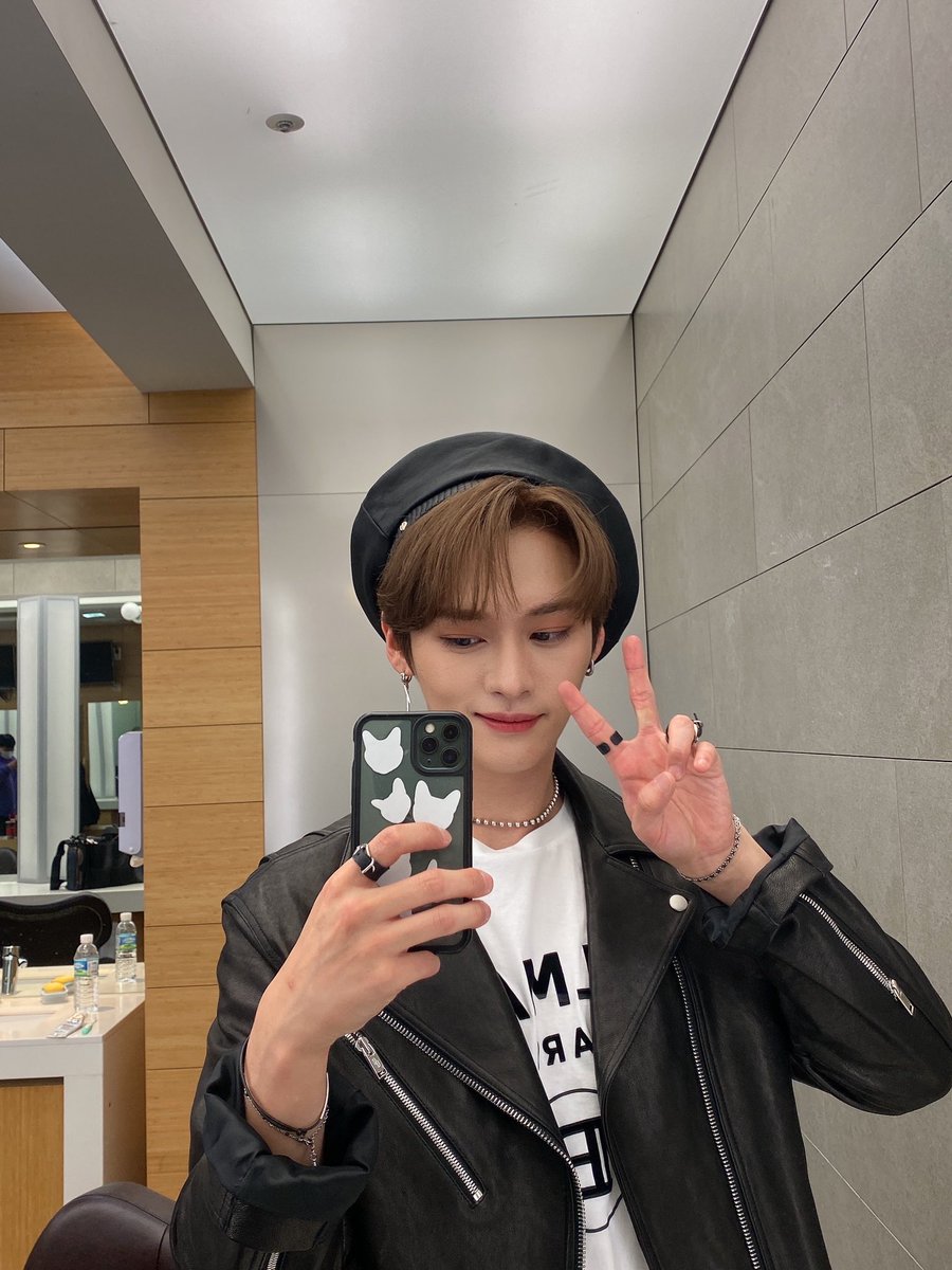 _rhicess's tweet photo. Belated happy birthday, my love!<3

@Stray_Kids 
#리노야_생일선물은_평생보자
#DancingGODLeeKnowDay
#PrinceCharmerLeeKnow
#HappyLeeKnowDay https://t.co/vG9V0ne5up