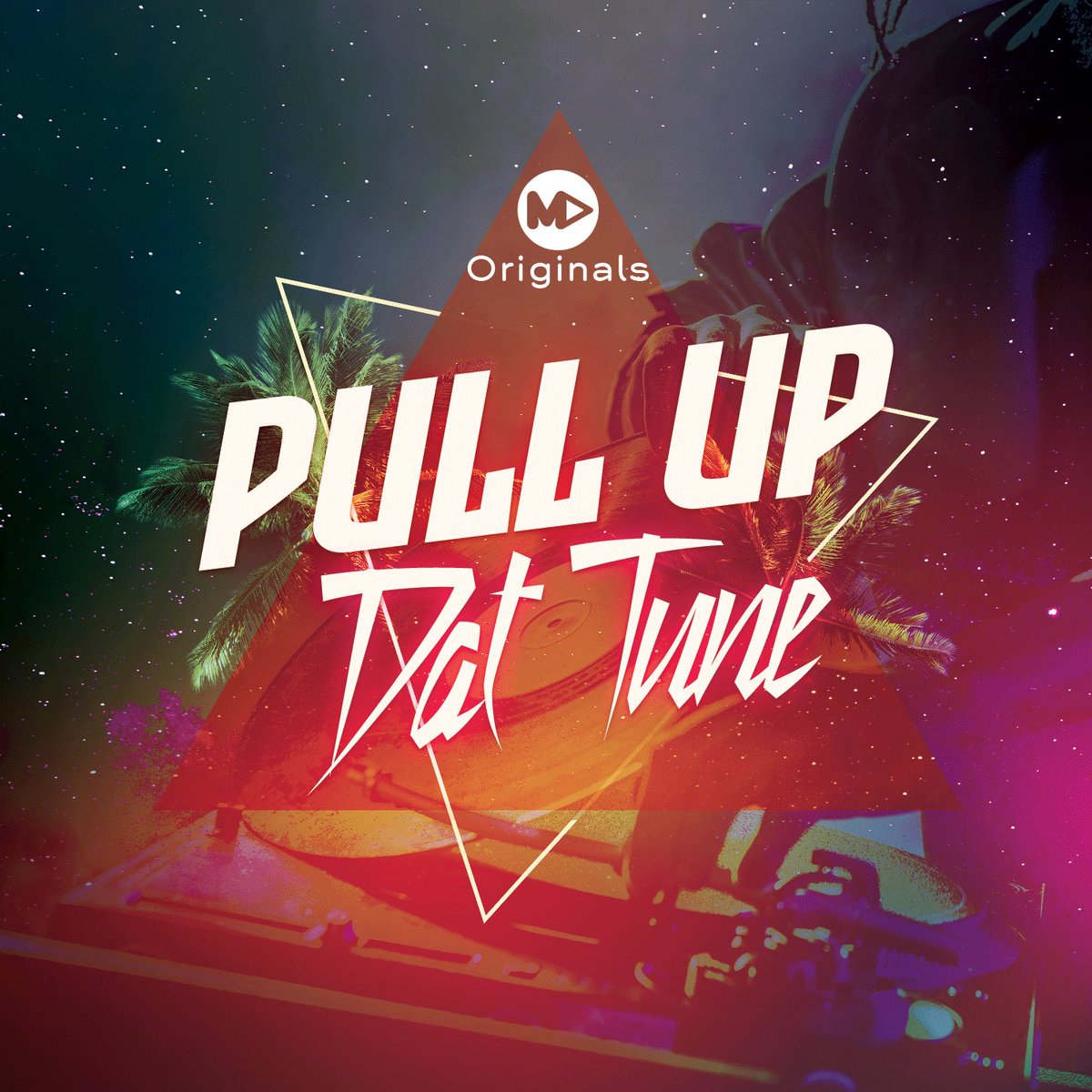 Mazeek_play's tweet photo. 🚨PULL UP DAT TUNE🚨 Pour les puristes de la musique Afro-Caribéenne, avant 2010 ! On Pull Up et Re Pull Up les hits les plus légendaires!
Et ça commence dès ce Vendredi 28 Octobre avec @DjGregParis ! #mazeek #originals #tbs #mix #shatta #bouyon #dancehall https://t.co/0M80o4HOAe