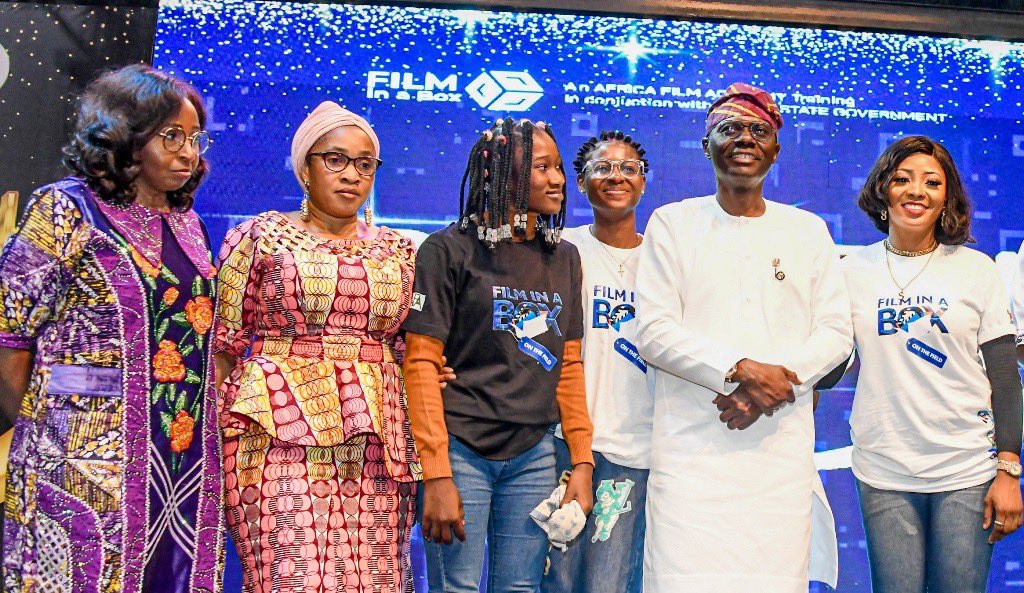 QueenAbeeke's tweet photo. As Peace Anyiam-Osigwe @PmoPeace of AMAA @AMAAWARDS charges graduands to explore the creative scene to the fullest.
… The governor continues to raise the bar – Victor Ganzallo 2/2
https://t.co/4WSfsxIReL #RoadToAMAA #AMAA2022 #18thamaawards https://t.co/L7zb0nLNaQ