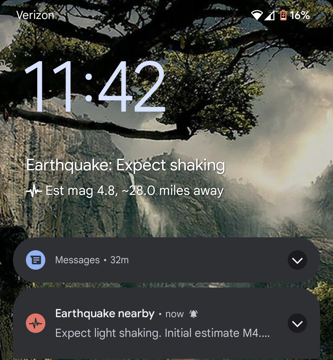 aswinatn's tweet photo. #earthquake #BayArea
Nice feature! @GooglePixel_US https://t.co/IX0eTb2KoD