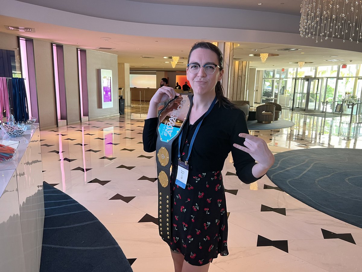 saltednut's tweet photo. The champ is back and she’s one tough customer! #AcquiaEngage https://t.co/cZWx4RpfbG