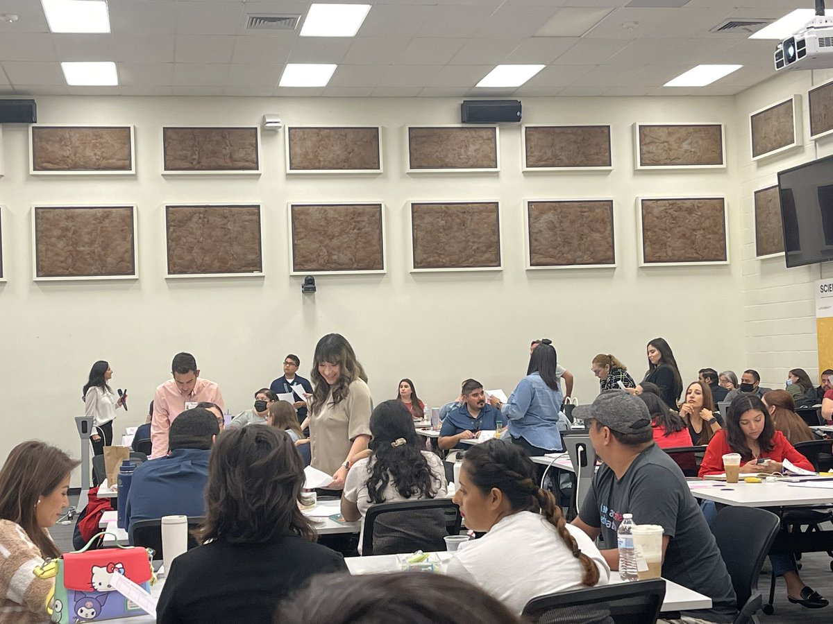 bil_misd's tweet photo. 7 Steps to a LRIC! @Seidlitz_Ed Thank you to Valentina Gonzalez for a great training! @McAllenISD @RocioNava2017 @Aracely__Sol @DianaGarzaRod @ososag1 @gabrielapastorM #DevelopingLanguageThroughContent Creating a safe environment for learning accountability… https://t.co/b1NiatBTEf