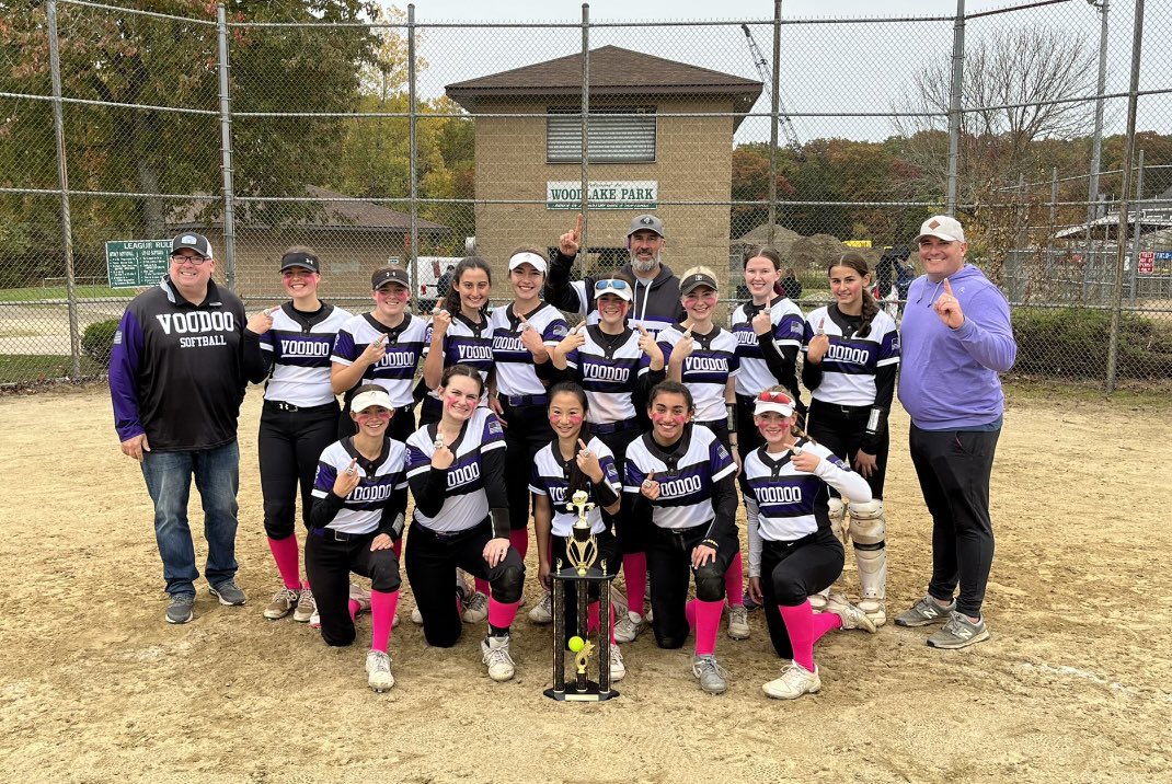 isabelmoreno_12's tweet photo. A few highlights from last weekend’s tournament in Rhode Island. First championship win of the season.🥇#GoVoodoo https://t.co/IMZgGQzgVn