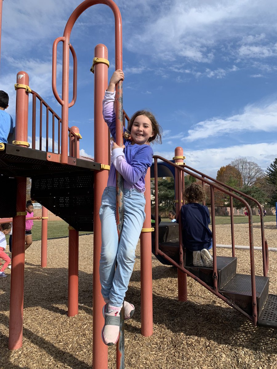 A beautiful October day for our third graders at recess!!  <a href="/HilliardSchools/">Hilliard Schools</a>