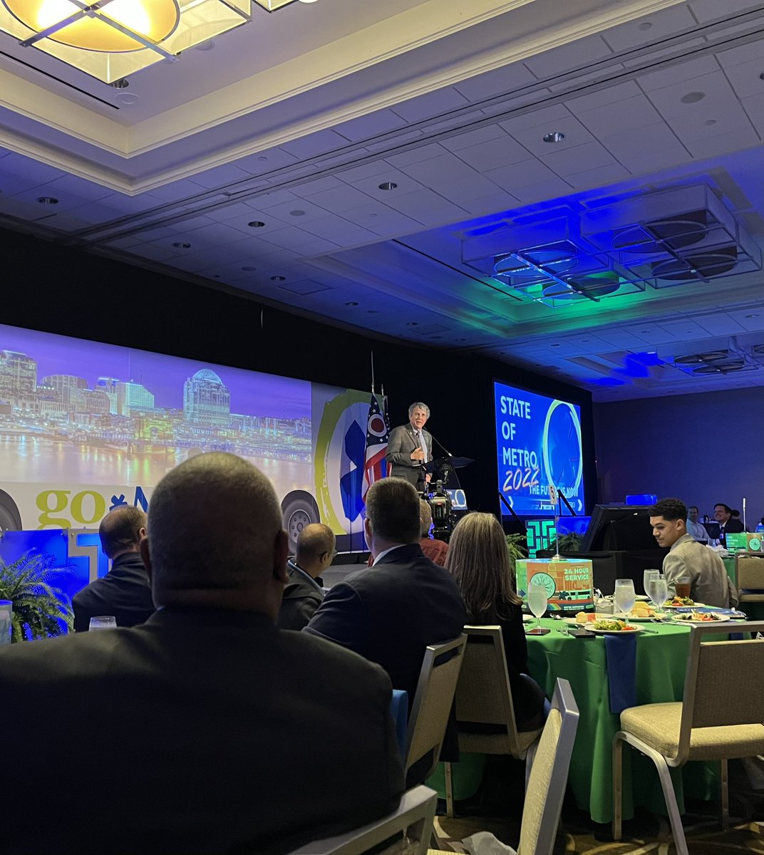 ktFraz's tweet photo. I had a great time at the State of @cincinnatimetro luncheon today, hearing from @DarrylHaley50 @AftabPureval @SenSherrodBrown and I got to see @saramsheets and meet twitter friend @cincinnastywomn irl. There is so much on the horizon for Metro! https://t.co/WE2GvnSncB