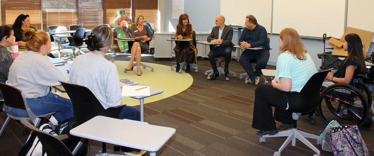 MGAPresident's tweet photo. Welcome to these teacher education faculty visiting MGA this week from @universitereims (URCA)! URCA has hosted students and faculty from our University in the recent past as we build on a formal agreement that includes faculty and student exchanges to study or teach abroad. https://t.co/dHTUcXbol1
