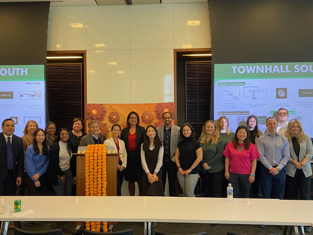 CBRE_IM's tweet photo. Happy #Diwali to all who celebrate! Our NYC team recently joined our CBRE colleagues to enjoy some delicious Indian food while paying tribute to Diwali. Happy #Deepawali!
#Diwali #FestivalofLights #DEI #CBREIM https://t.co/9JwcD1YB9v